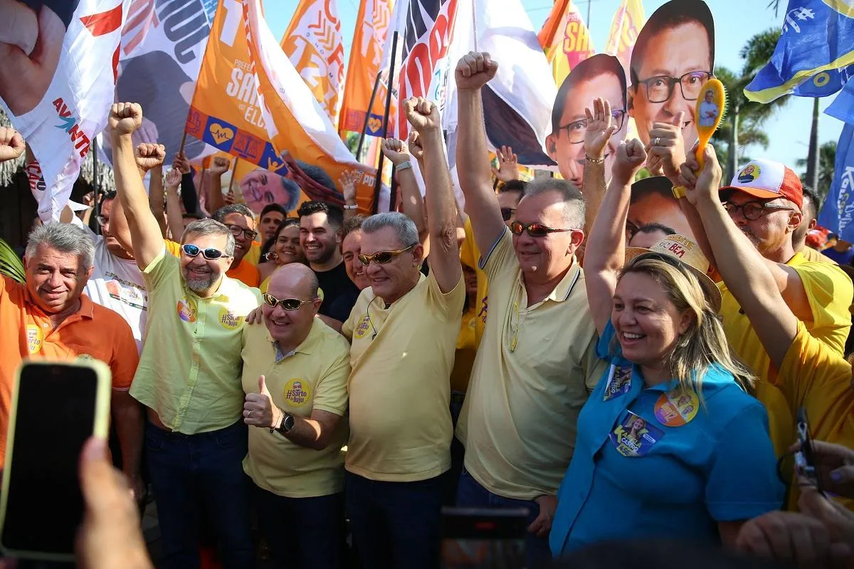 Sarto tem como principais cabos eleitorais o ex-prefeito Roberto Cláudio e o ex-ministro Ciro Gomes, além de dirigentes nacionais do PDT