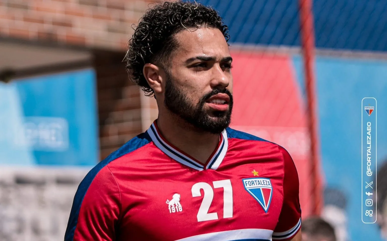 Calebe teve poucos minutos pelo Fortaleza desde que se recuperou de lesão