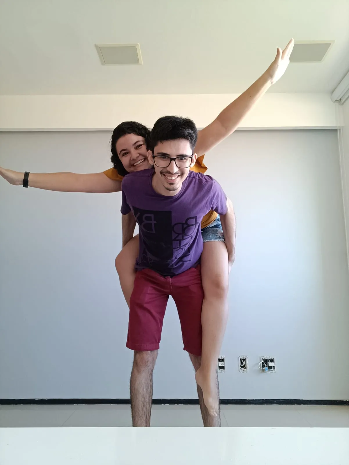 O casal na nova casa
