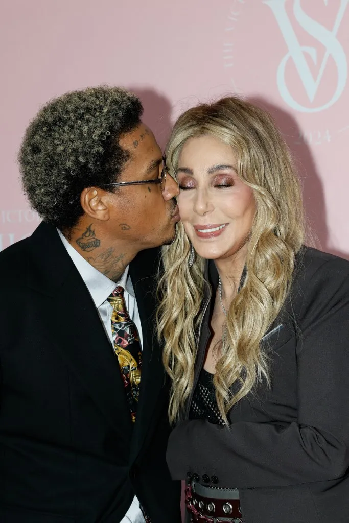Cher e namorado se conheceram em 2022