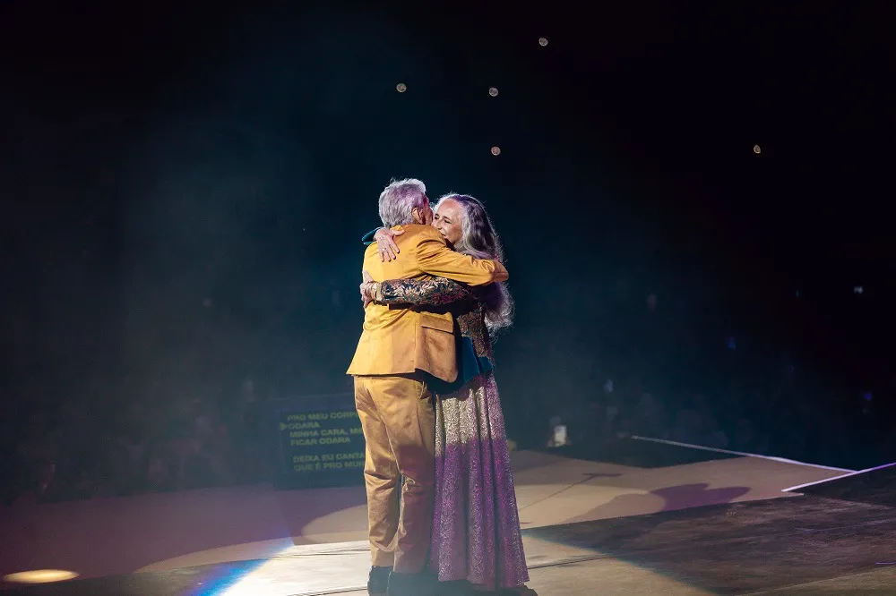 Antes de aportar no Ceará, o show da dupla em outras cidades homenageou o cancioneiro local em algum momento da apresentação