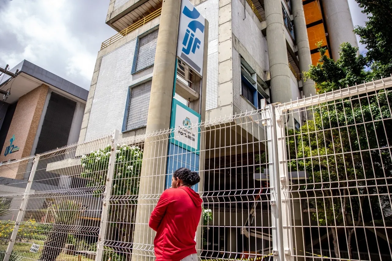 Imagem da notícia: Crise no IJF: Justiça impõe sigilo no plano de ação e aguarda informações financeiras do hospital