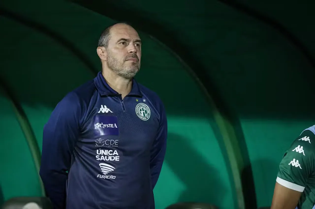 Técnico do Guarani, Allan Aal promete uma atuação digna contra o Ceará