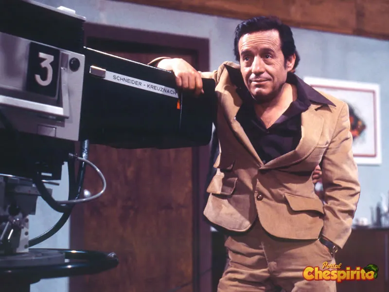 Apesar de atuar em filmes e programas de comédia no México, Roberto gostava mais de se dedicar aos roteiros e à produção
