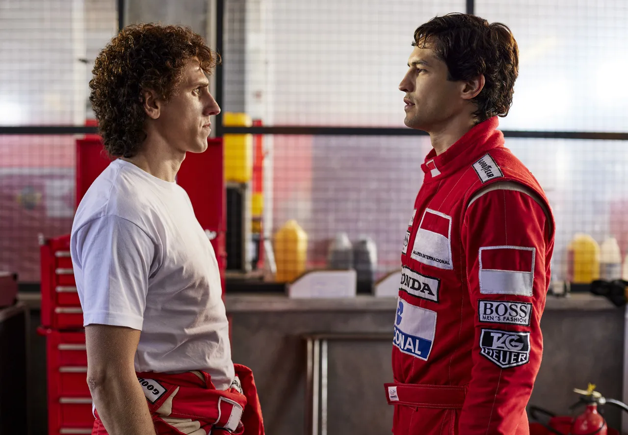 Matt Mella, que interpreta Alain Prost, é o contraponto perfeito ao Senna de Gabriel Leone