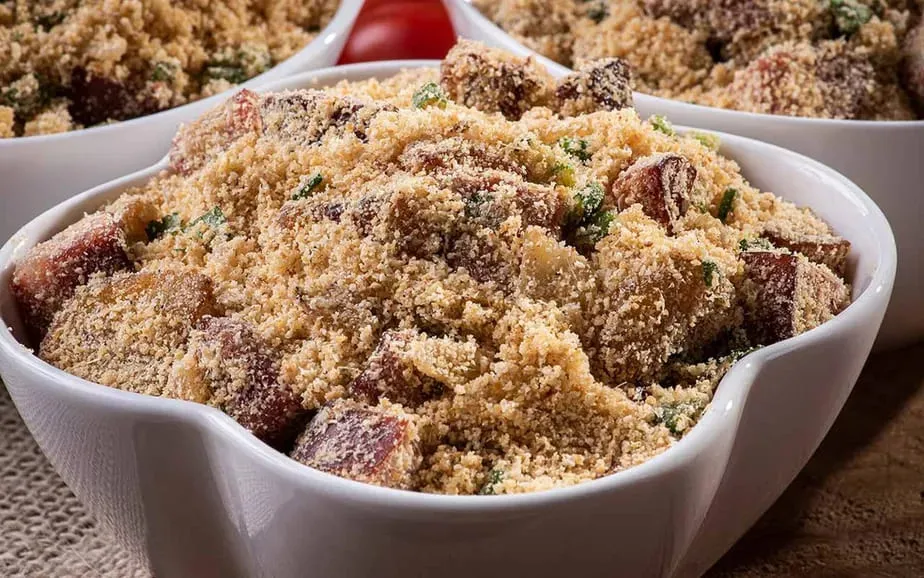 Prato acompanha as receitas principais, como peru e a salada
