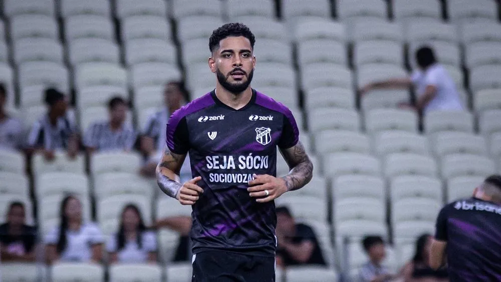 O lateral-esquerdo Matheus Bahia foi titular do Ceará na temporada de 2024