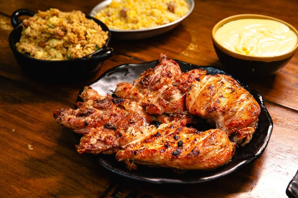 Galeto desossado do Cantinho do Frango é um dos pratos mais pedidos do restaurante