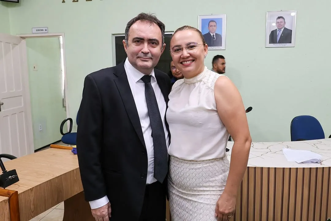 Raimundo Cesar e Mayara Régia.