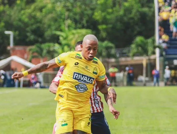 O Atlético Bucaramanga-COL decidiu mudar de comando técnico antes do início da Libertadores