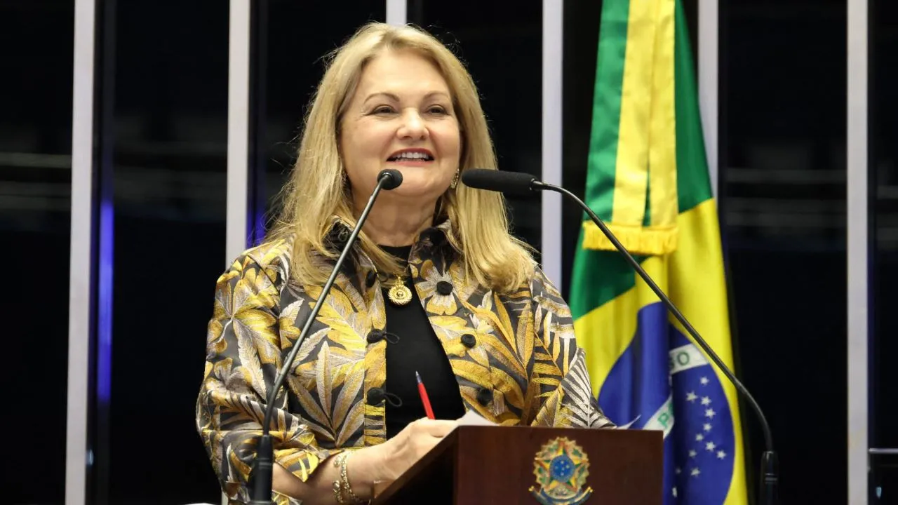 Lenise Queiroz destacou a responsabilidade em seguir o caminho trilhado pelo pai e pela mãe