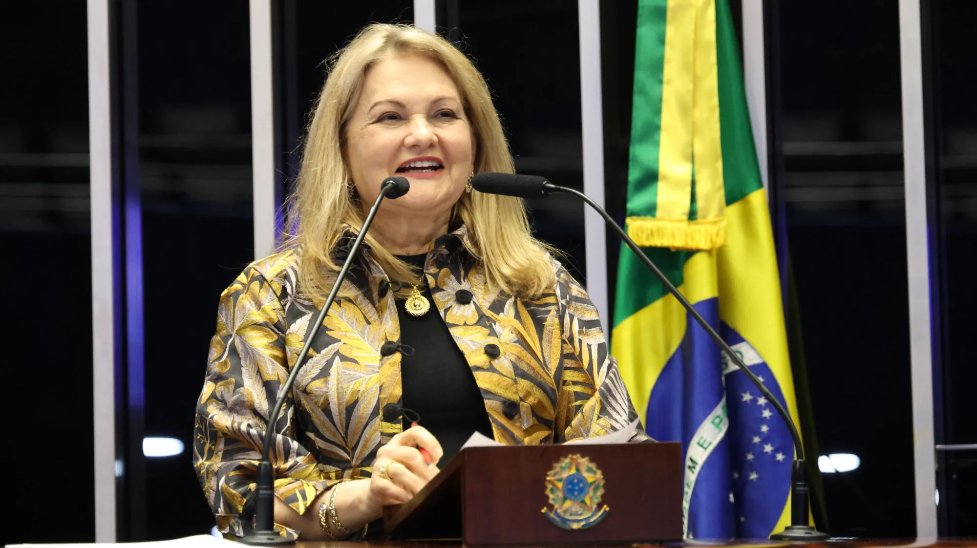 Lenise Queiroz