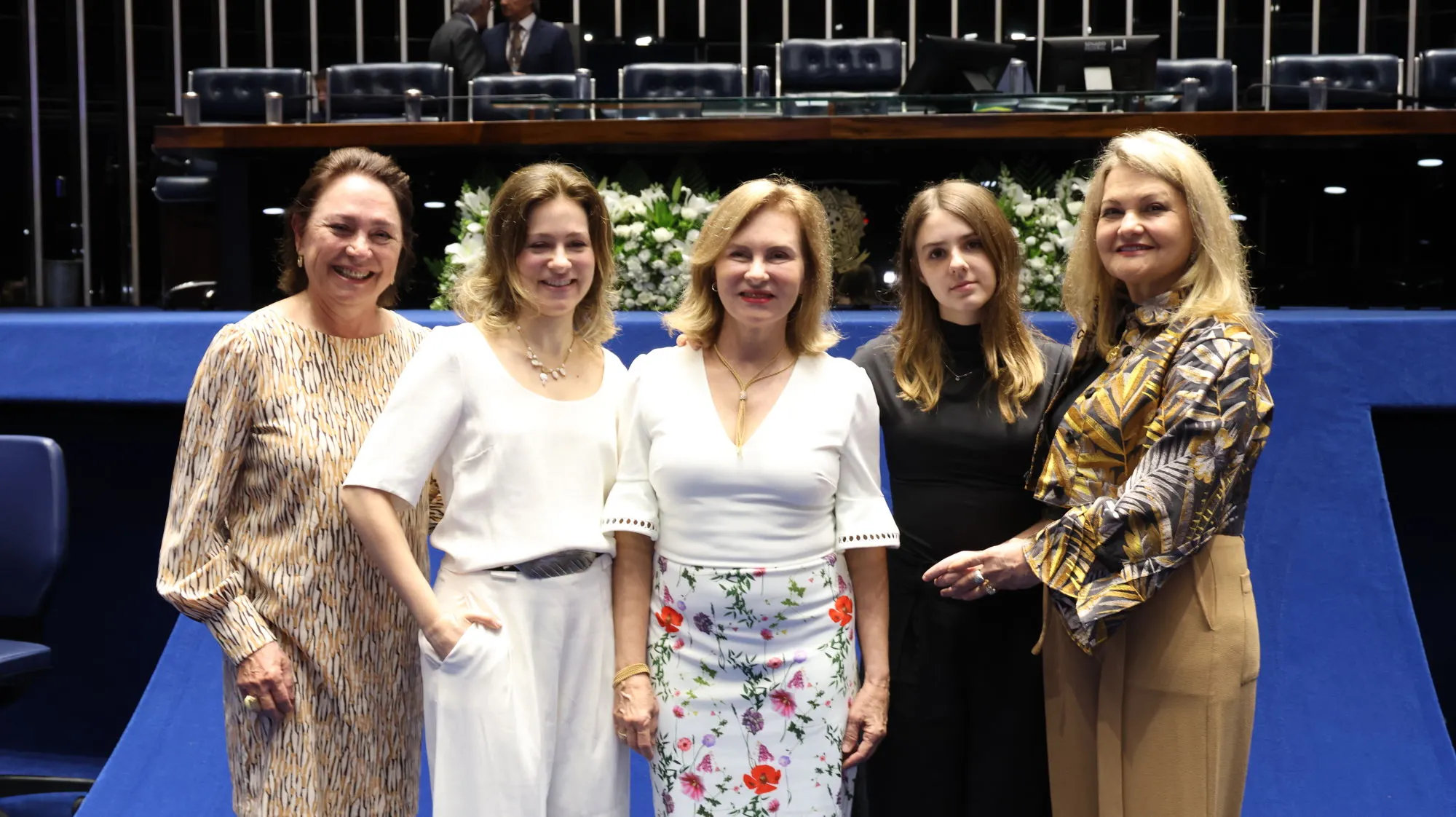 Paula, Natalia e Renata Queiroz, Sofia Jereissati e Lenise Queiroz