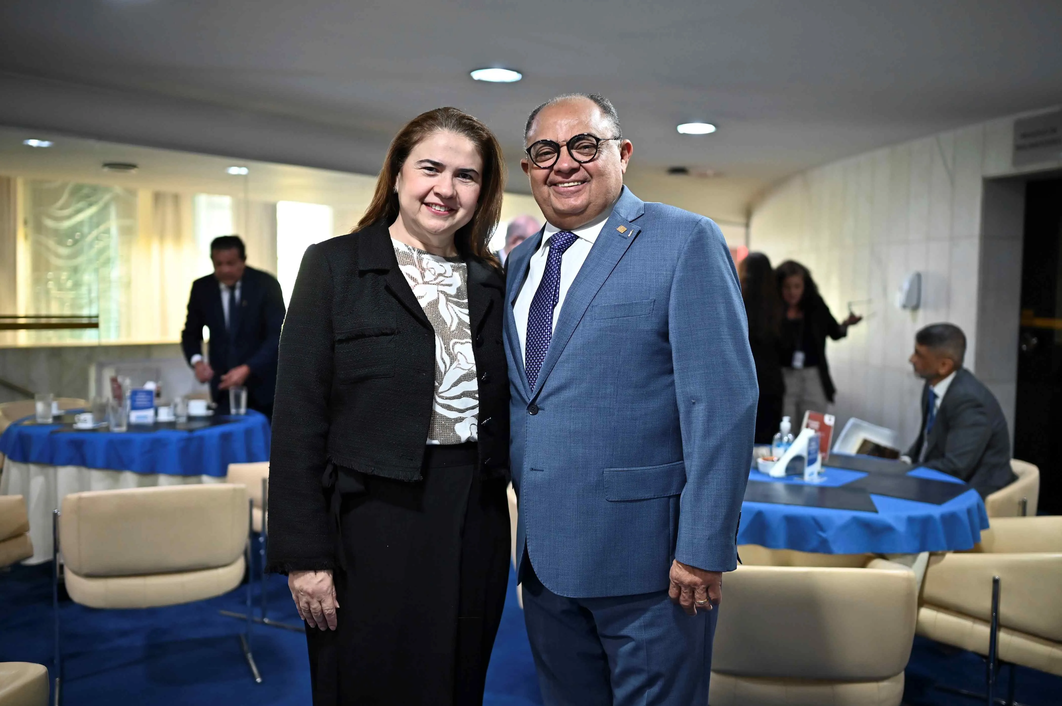 Ana Maísa e Teodoro Silva Santos
