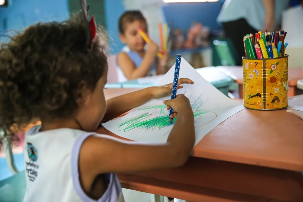 A Prefeitura usa como referência o Registro Único, que lista a quantidade de pais e responsáveis na espera por vagas em creche