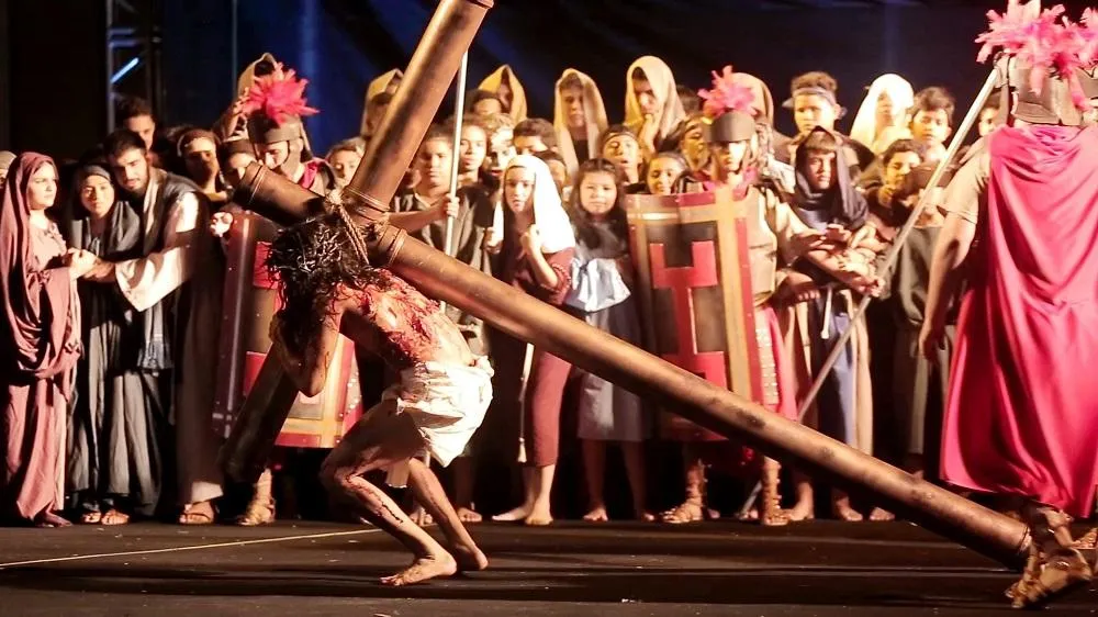 Encenação da Paixão de Cristo no interior do Ceará