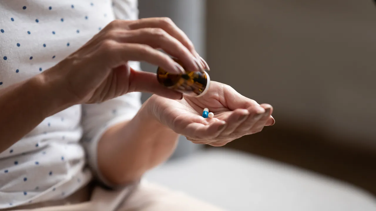 Nem toda mulher que está no climatério precisa fazer reposição hormonal.