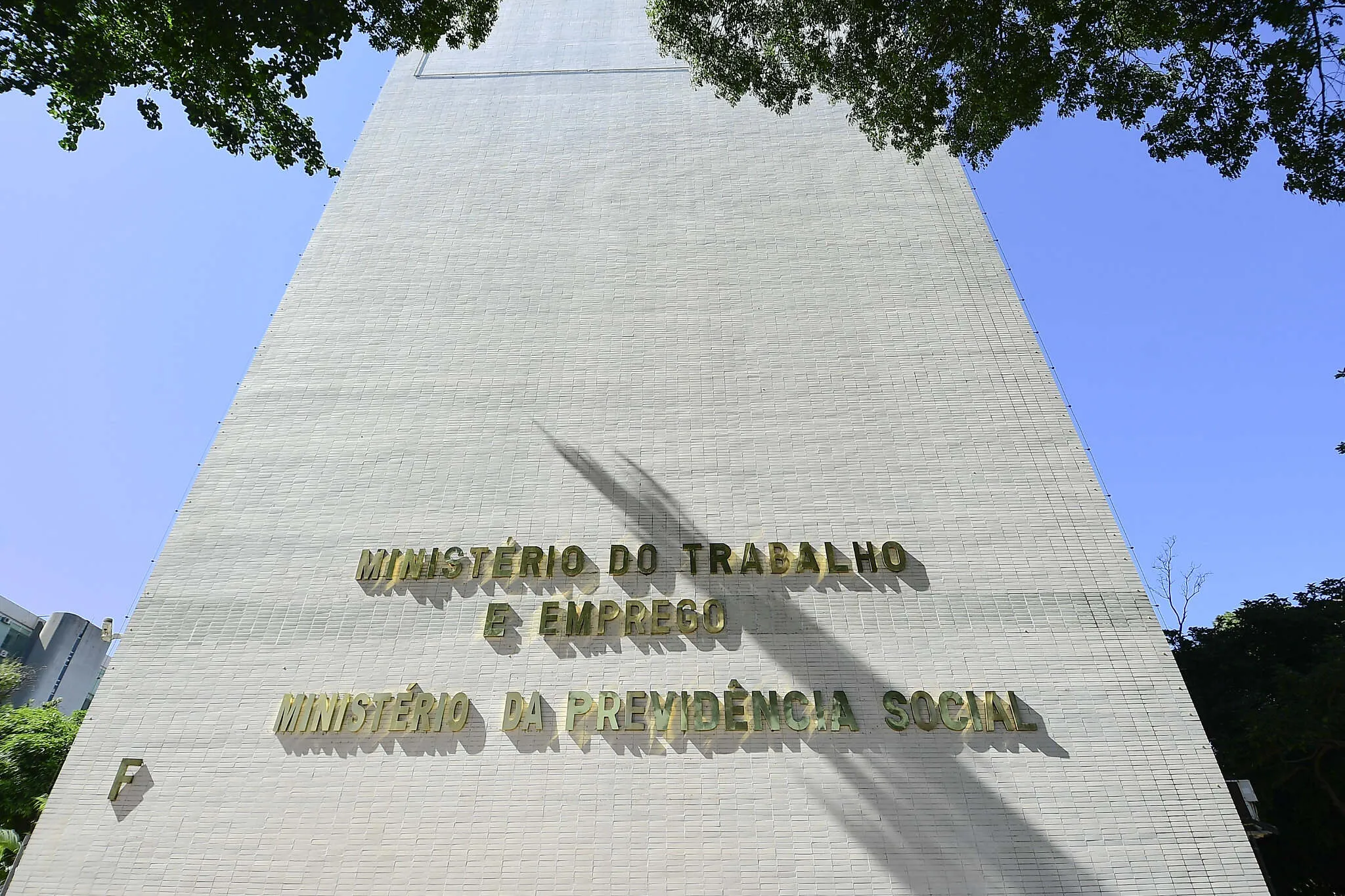 Norma que pode coibir e fiscalizar ações que fomentam transtornos mentais foi baixada pelo MTE no ano passado