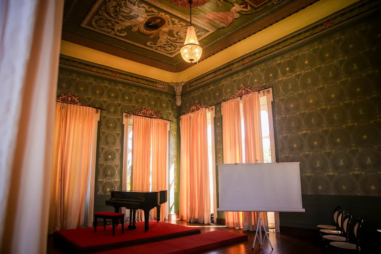 Situação dos pianos do TJA foi alvo de denúncias por parte do Sindicato dos Músicos do Ceará no ano passado