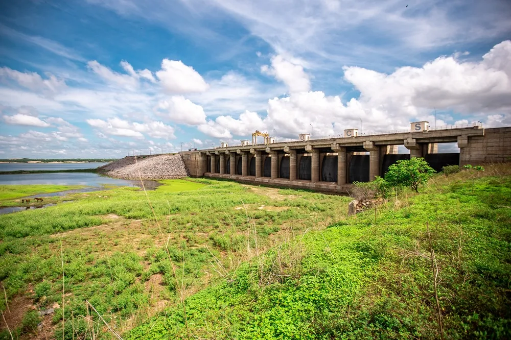O Açude Castanhão, maior do Ceará, segue com volume abaixo de 30%