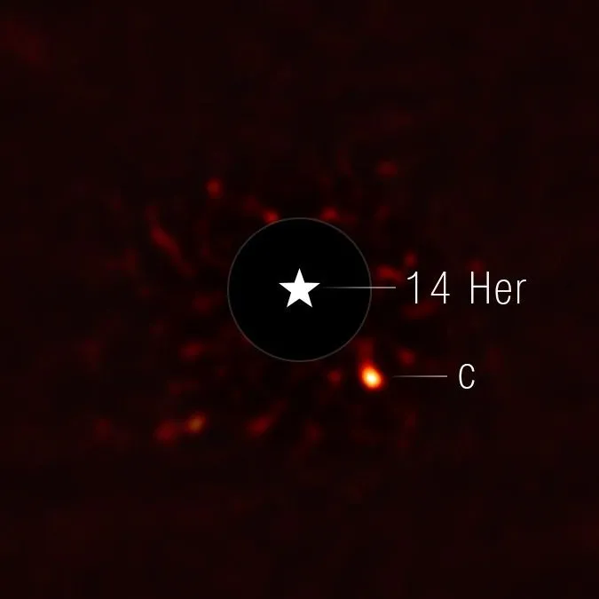 Herculis 14* é um planeta extrassolar a aproximadamente 59 anos-luz na constelação de Hercules, e fica aproximadamente 58,4 anos-luz distante da Terra