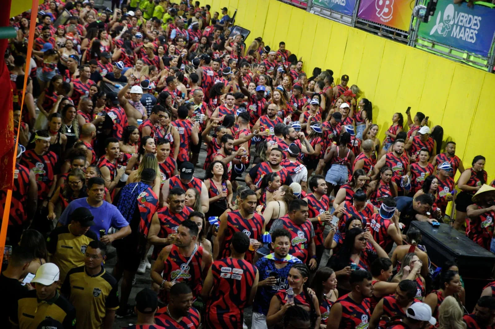 Festa segue até domingo (27)