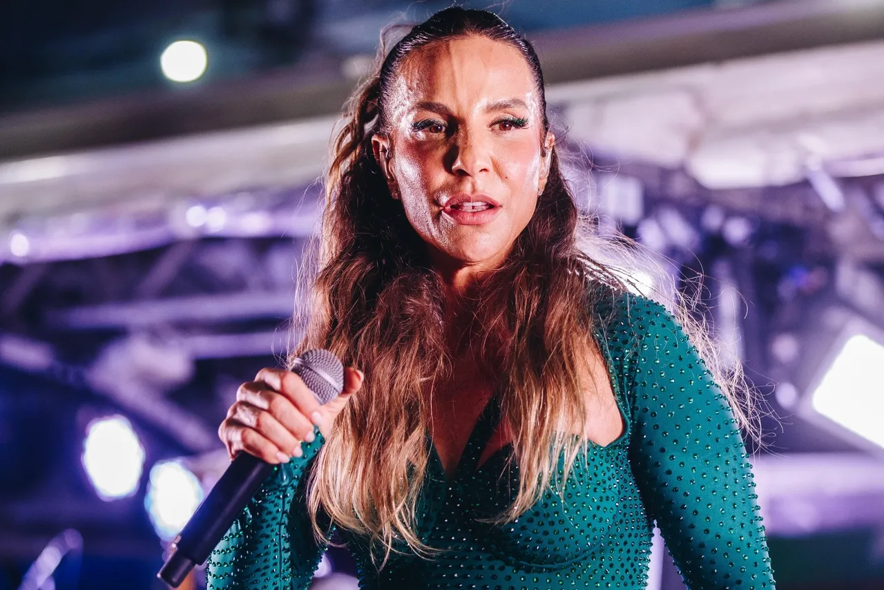 Apesar do luto, Ivete afirmou que está bem e segue com a força emanada por Preta