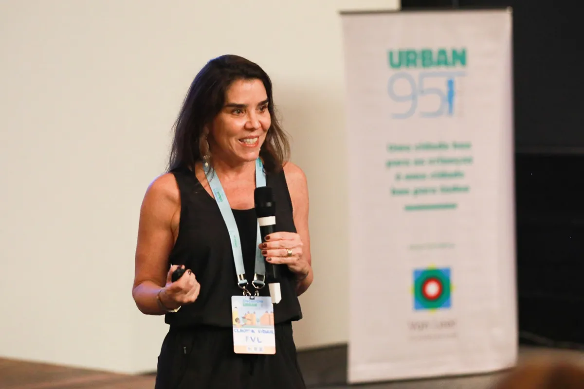 Claudia Vidigal representa a Fundação Van Leer no Brasil — instituição holandesa atua globalmente focada no apoio a crianças na Primeira Infância