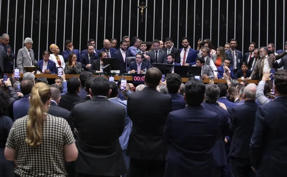 Pressão inclui ainda a proposta de anistia aos envolvidos nos atos golpistas de 8 de Janeiro de 2023