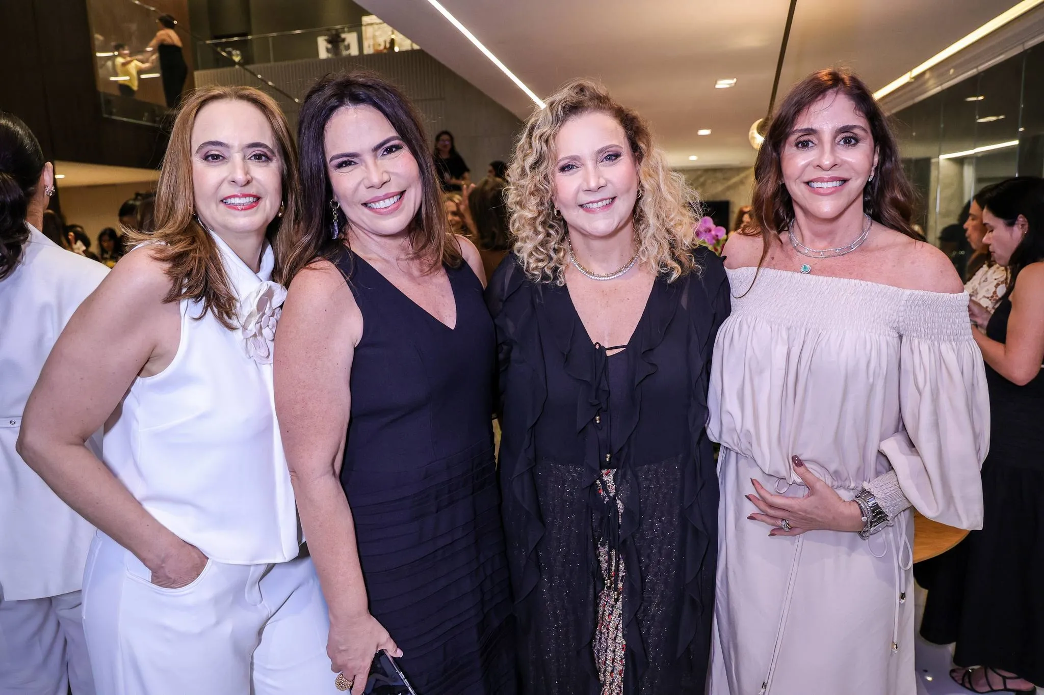 Cristiane Pessoa, Nara Amaral, Andrea Delfino e Cristiane Farias