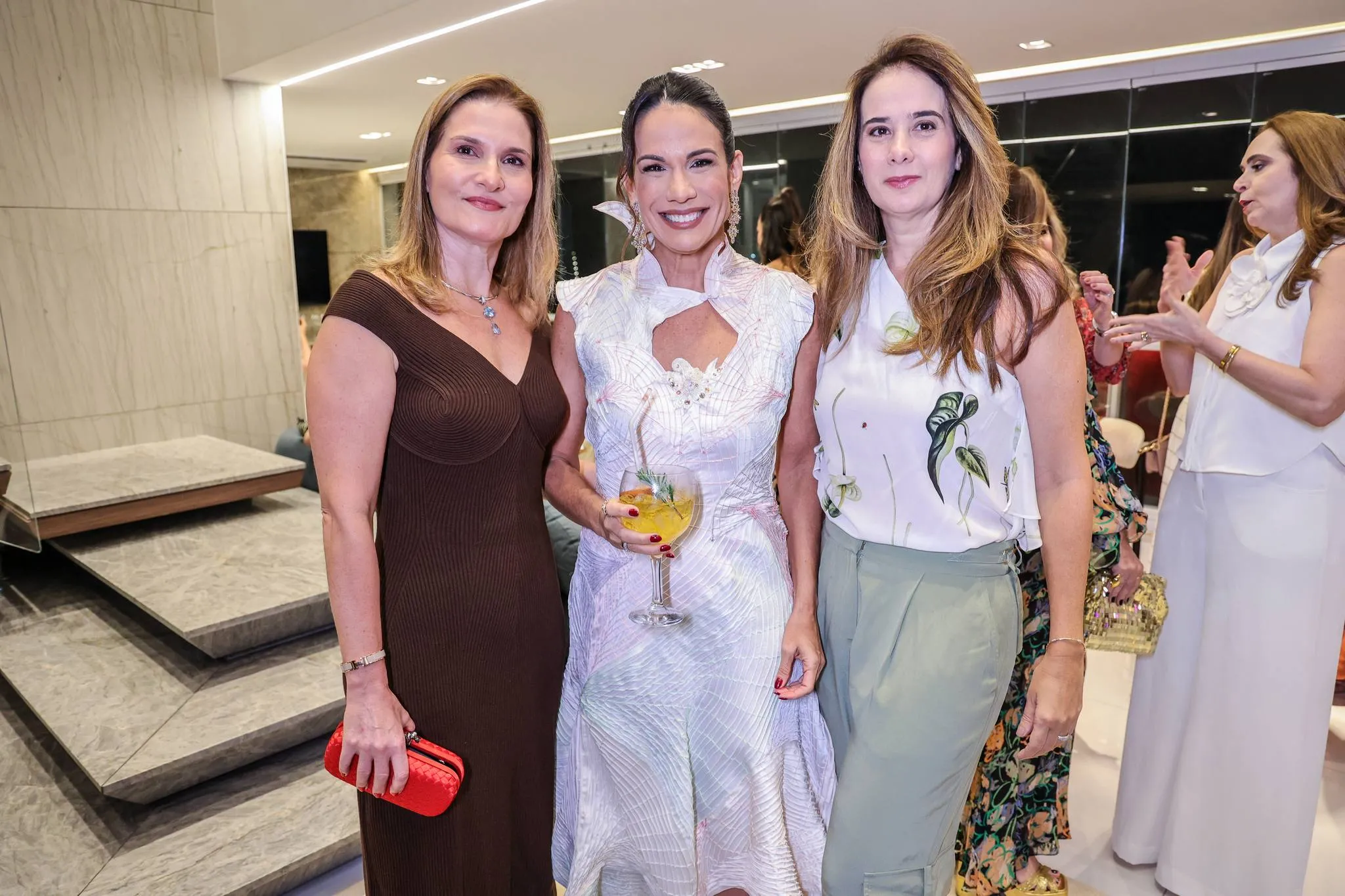 Alessandra Moura, Ana Virginia Martins e Gisele Siqueira Campos