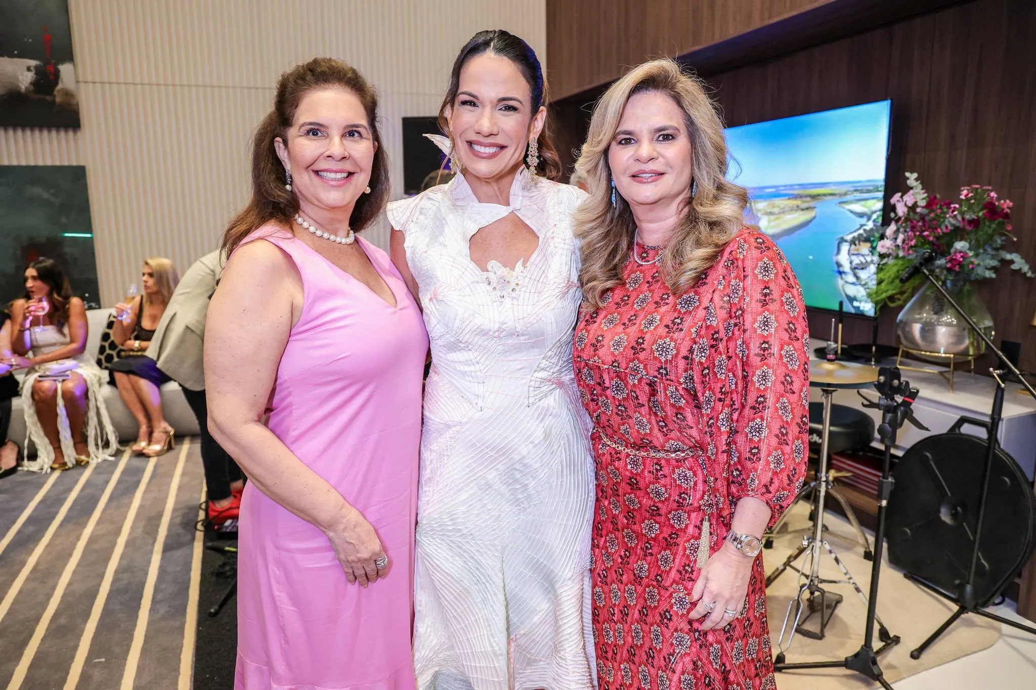 Gena Campos, Ana Virginia Martins e Germana Wanderley