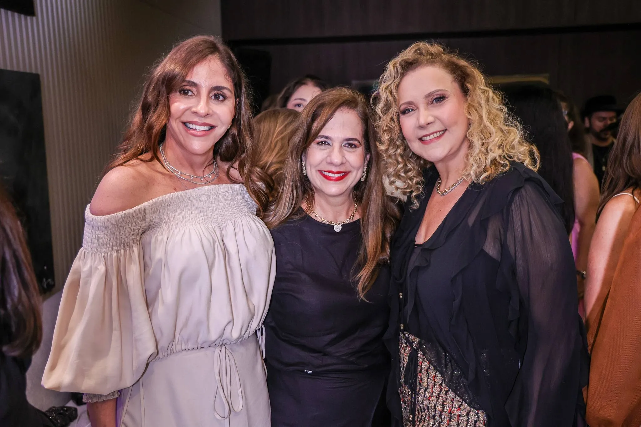 Cristiane Farias, Martinha Assunção e Andrea Delfino