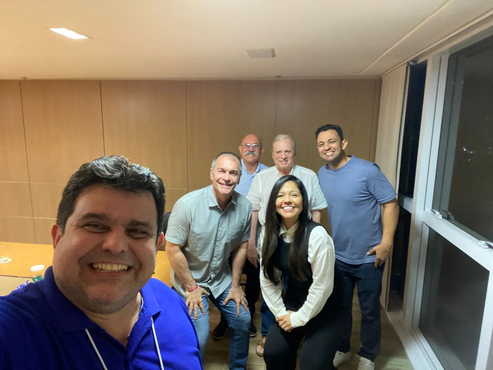 Encontro rendeu fotos que só foram divulgadas nesta segunda-feira (1º)