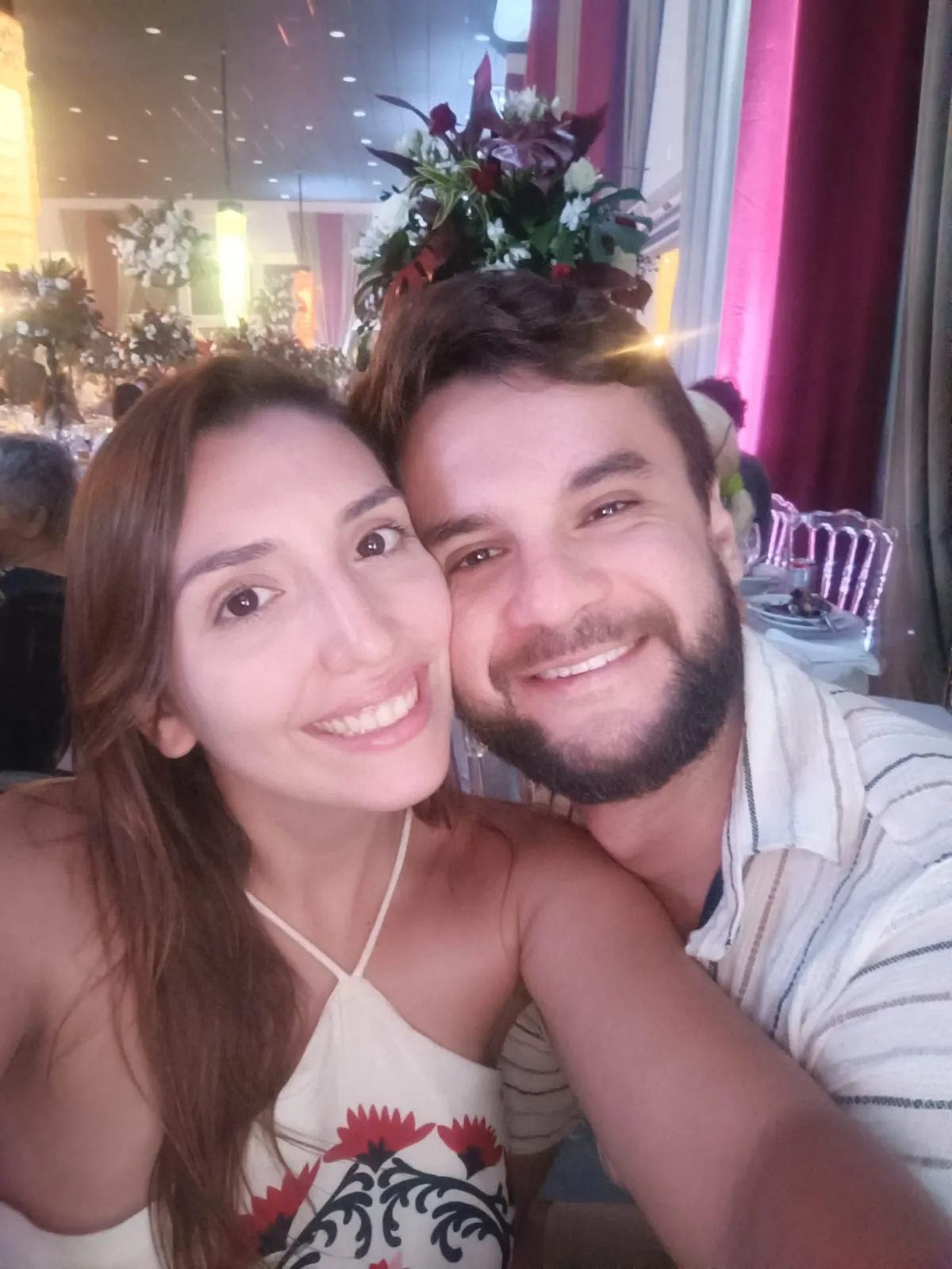 Embora de cidades diferentes, casal se conheceu durante faculdade de Medicina em Cuiabá