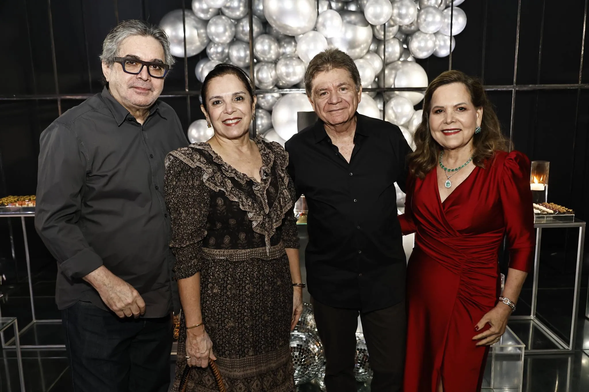 Inês e Roberto Porto com Totonho e Elusa Laprovitera