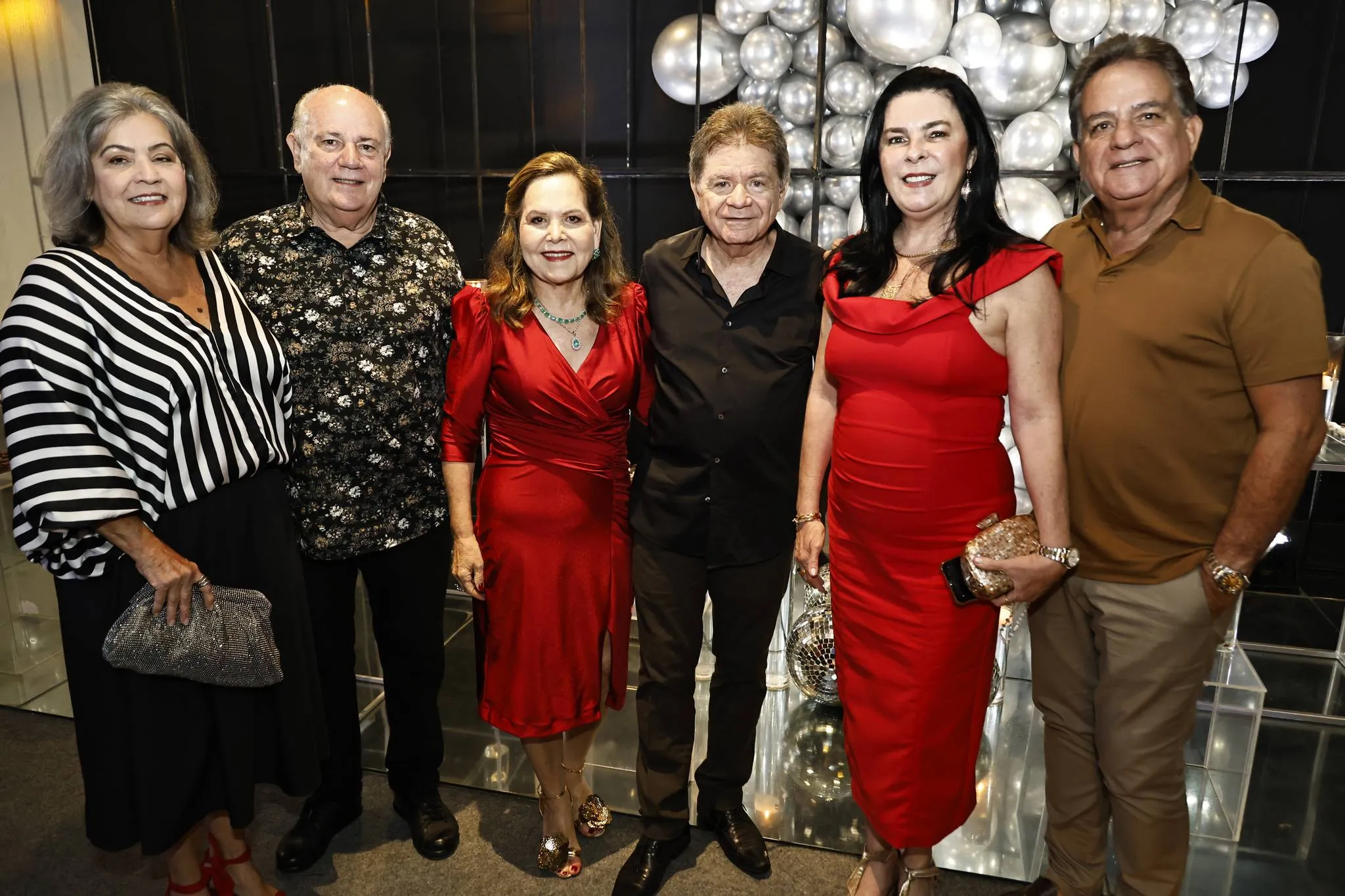 Inês e Roberto Porto com Mônica e Antônio Assis, Silvinha e Marcílio Fiúza
