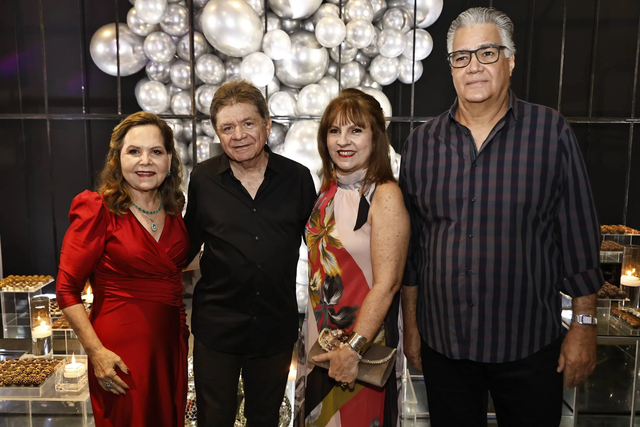 Inês e Roberto Porto com Regina e Pedro Galvão