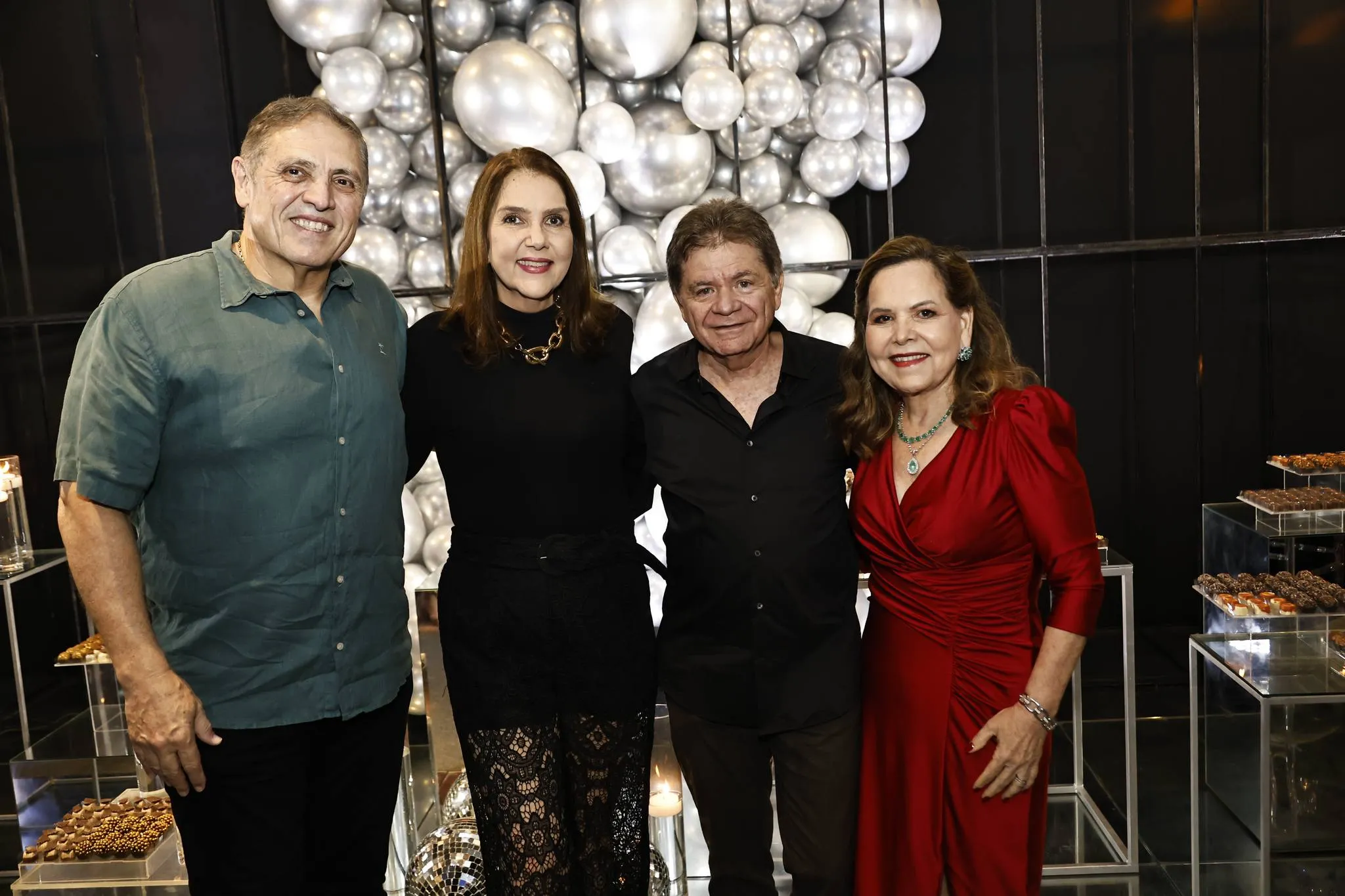 Inês e Roberto Porto com Ricardo Lucas e Cláudia Baquit