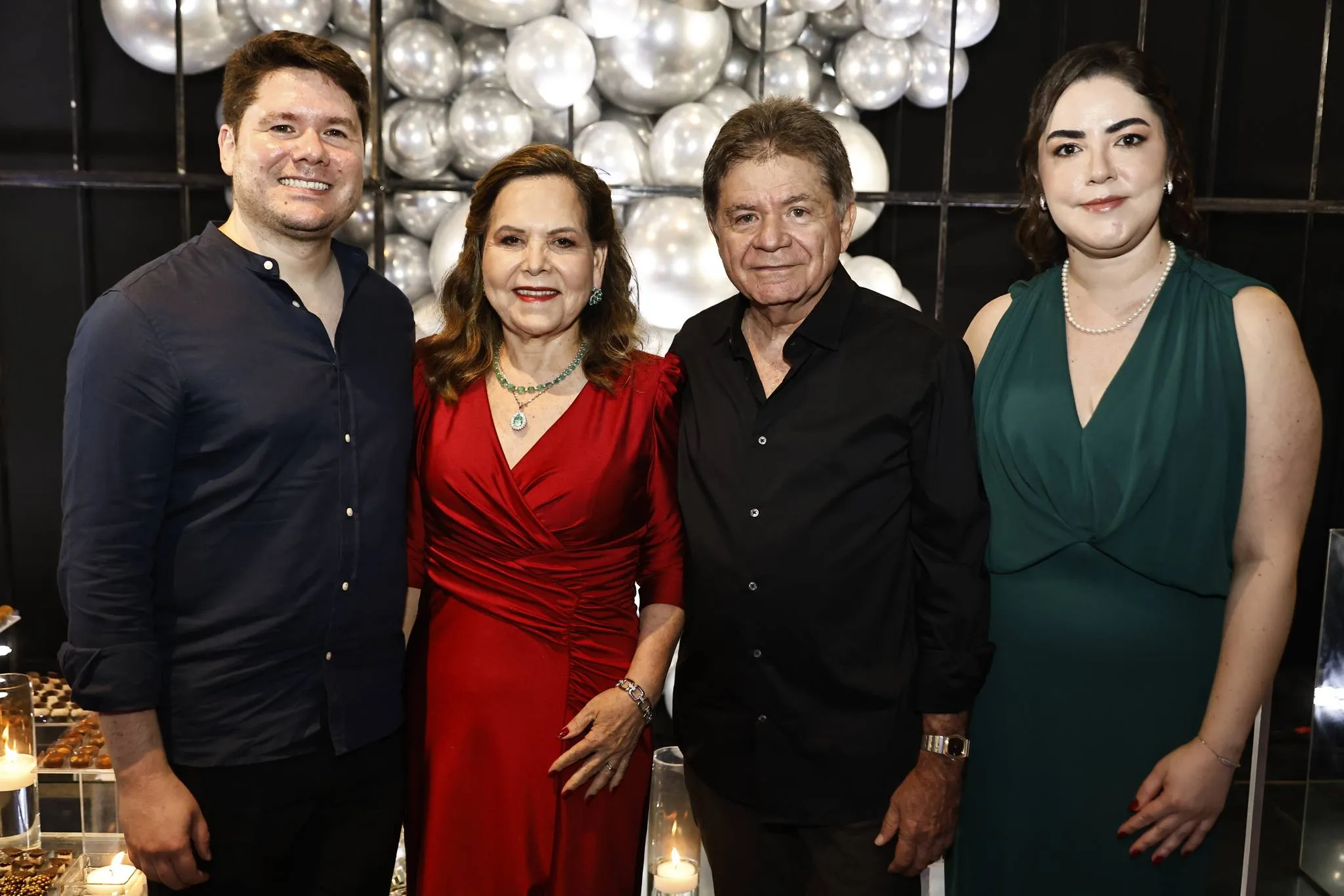 Inês e Roberto Porto com Roberto Câmara e Marcela Souza