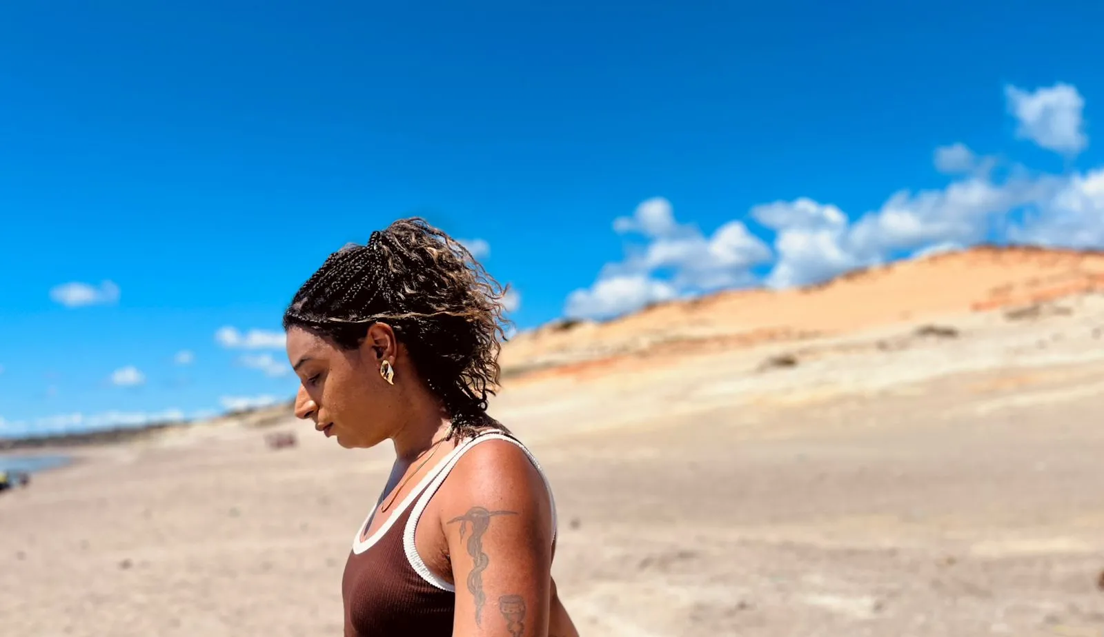Artista cearense Ellicia Maria é um dos nomes que compõem o elenco do filme