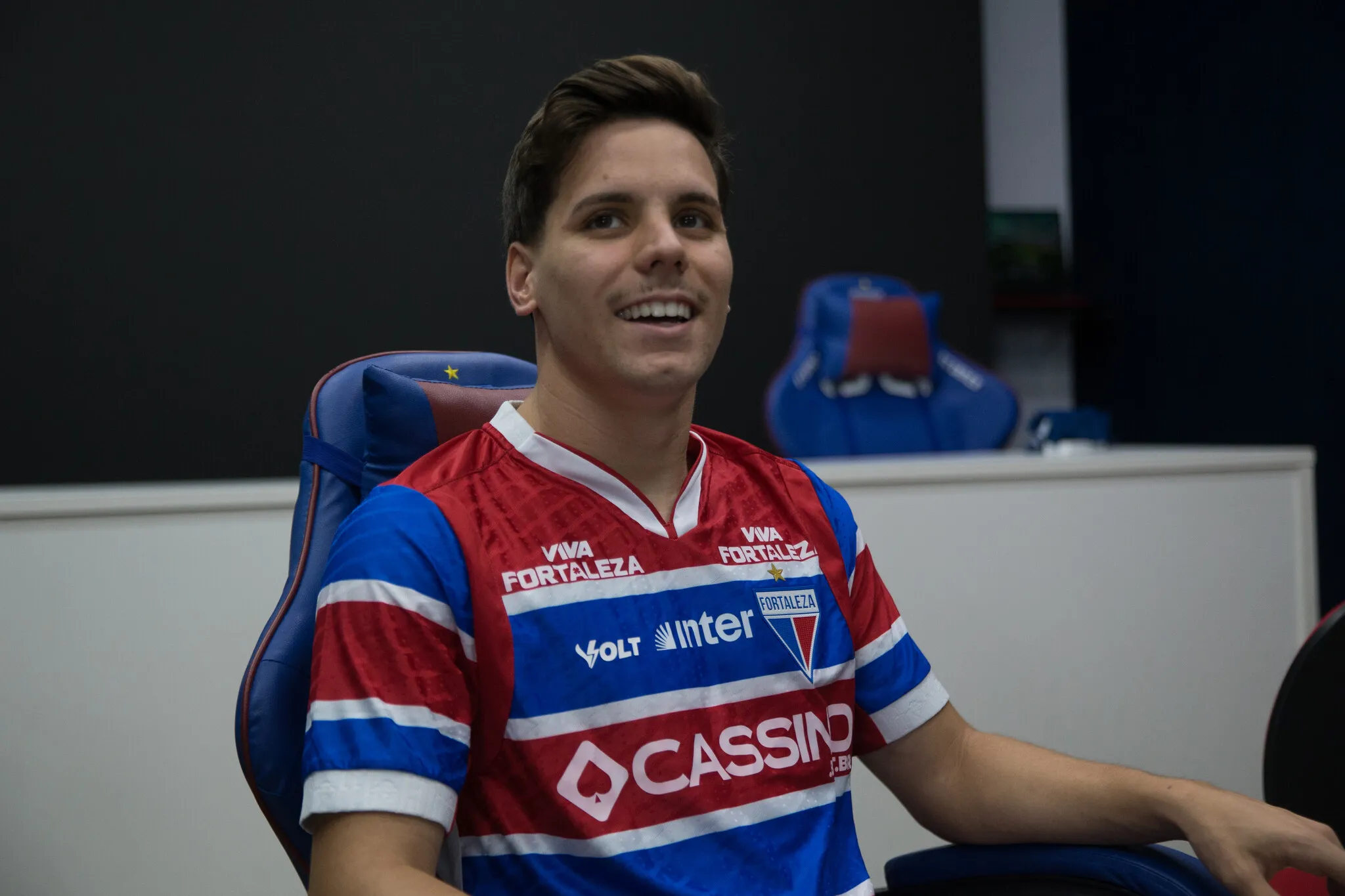 Lucca Prior realiza sonho de infância ao defender o time profissional do Fortaleza