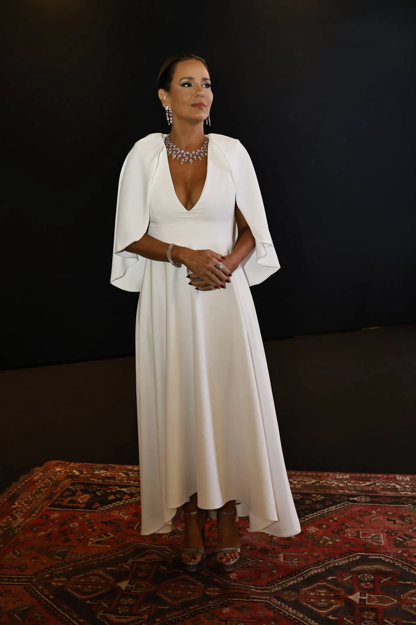 Jeritza Gurgel, num look em homenagem a Dona Yolanda Queiroz