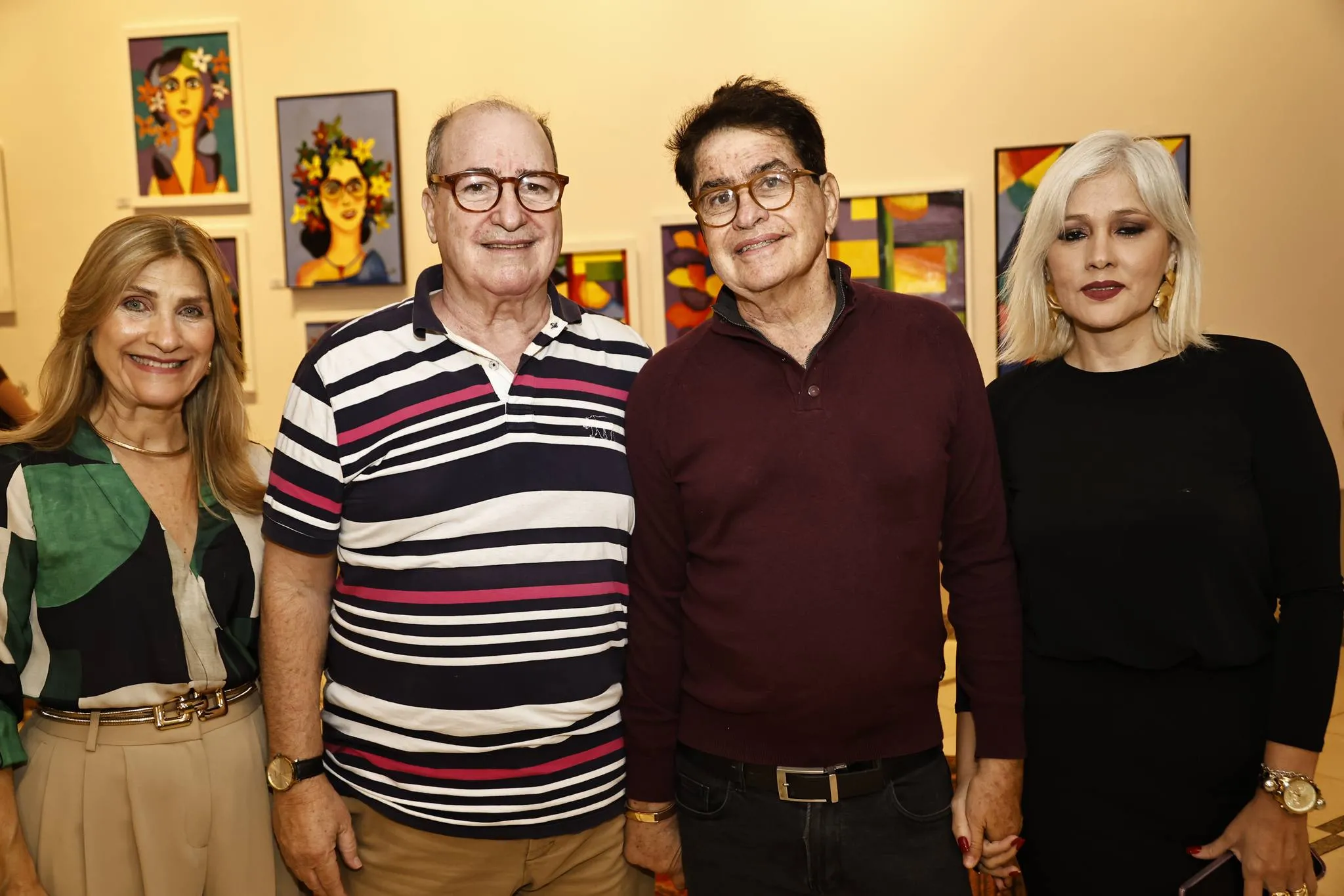 Jacqueline e Ricardo Barbosa, César Fiúza e Cristiane Costa