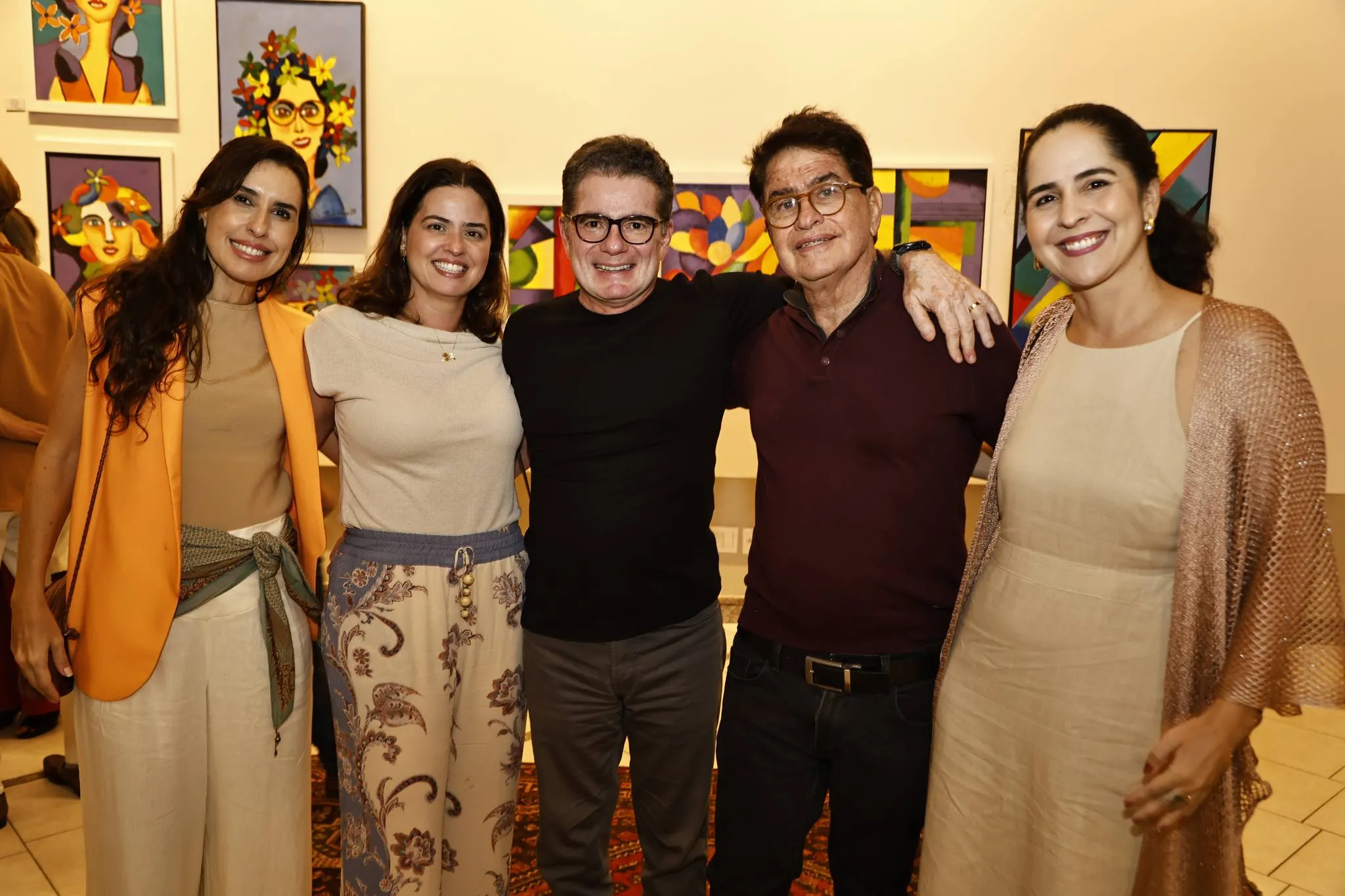 Lina Fiúza, Adriana Sá, Eduardo Pinheiro, César e Camila Fiúza