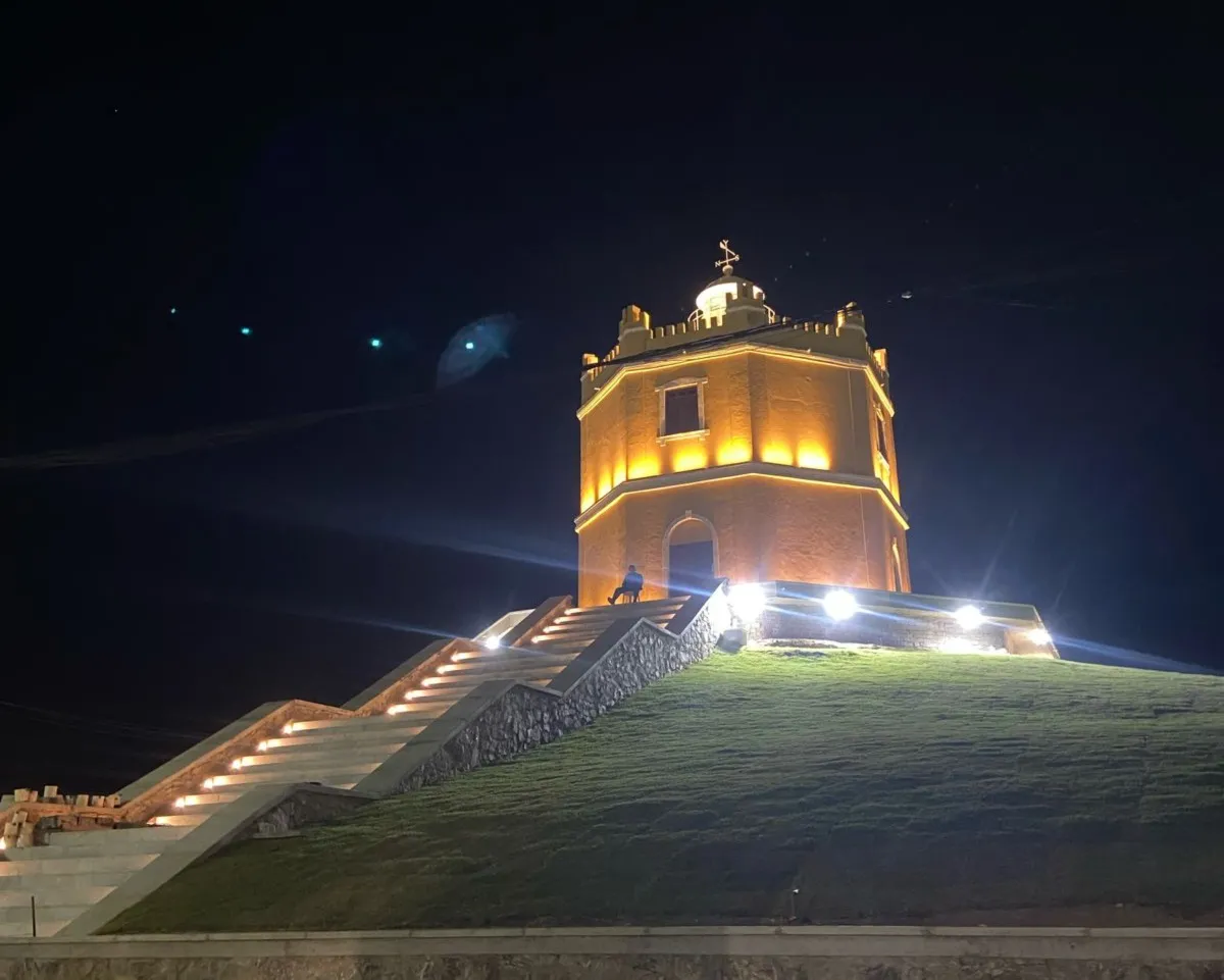 Farol do Mucuripe após reformas e reparos feitas pela gestão estadual