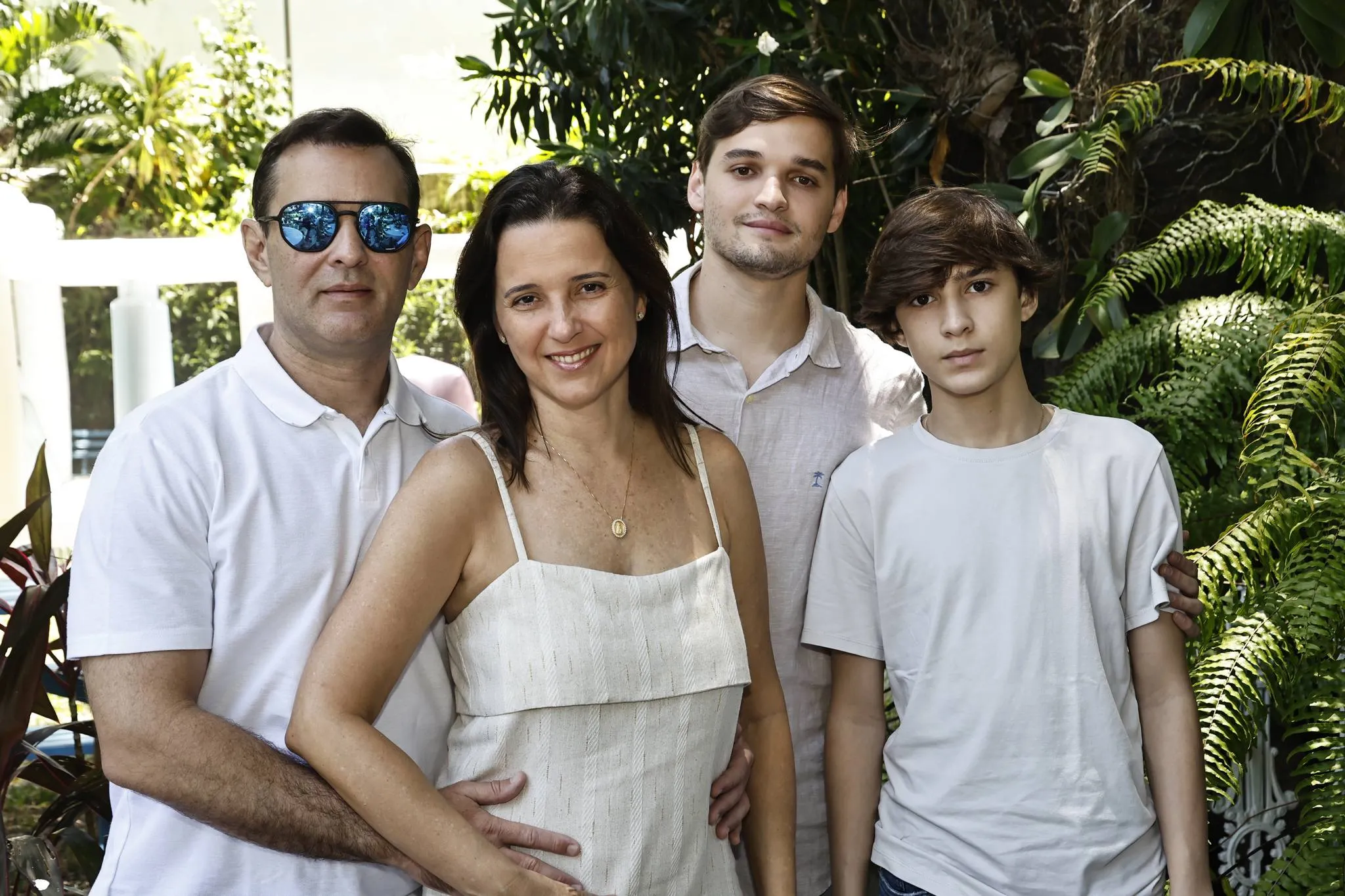Abelardo Queiroz, Viviane, Caio e Leo Rocha