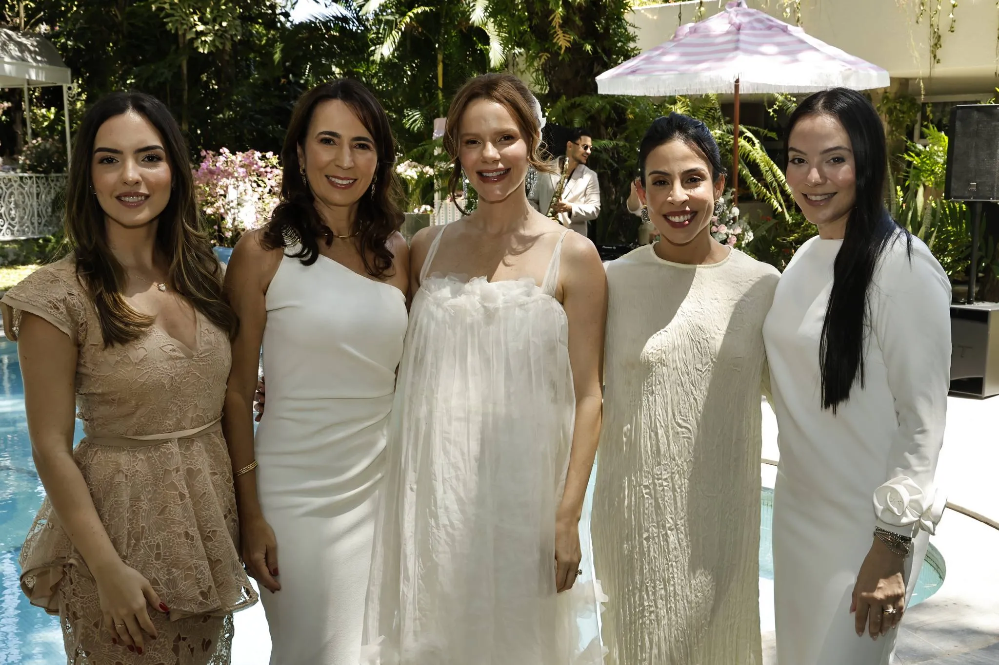 Maria Braz, Suiane Peres, Paulinha Rocha, Natália Gomes e Carol Sampaio
