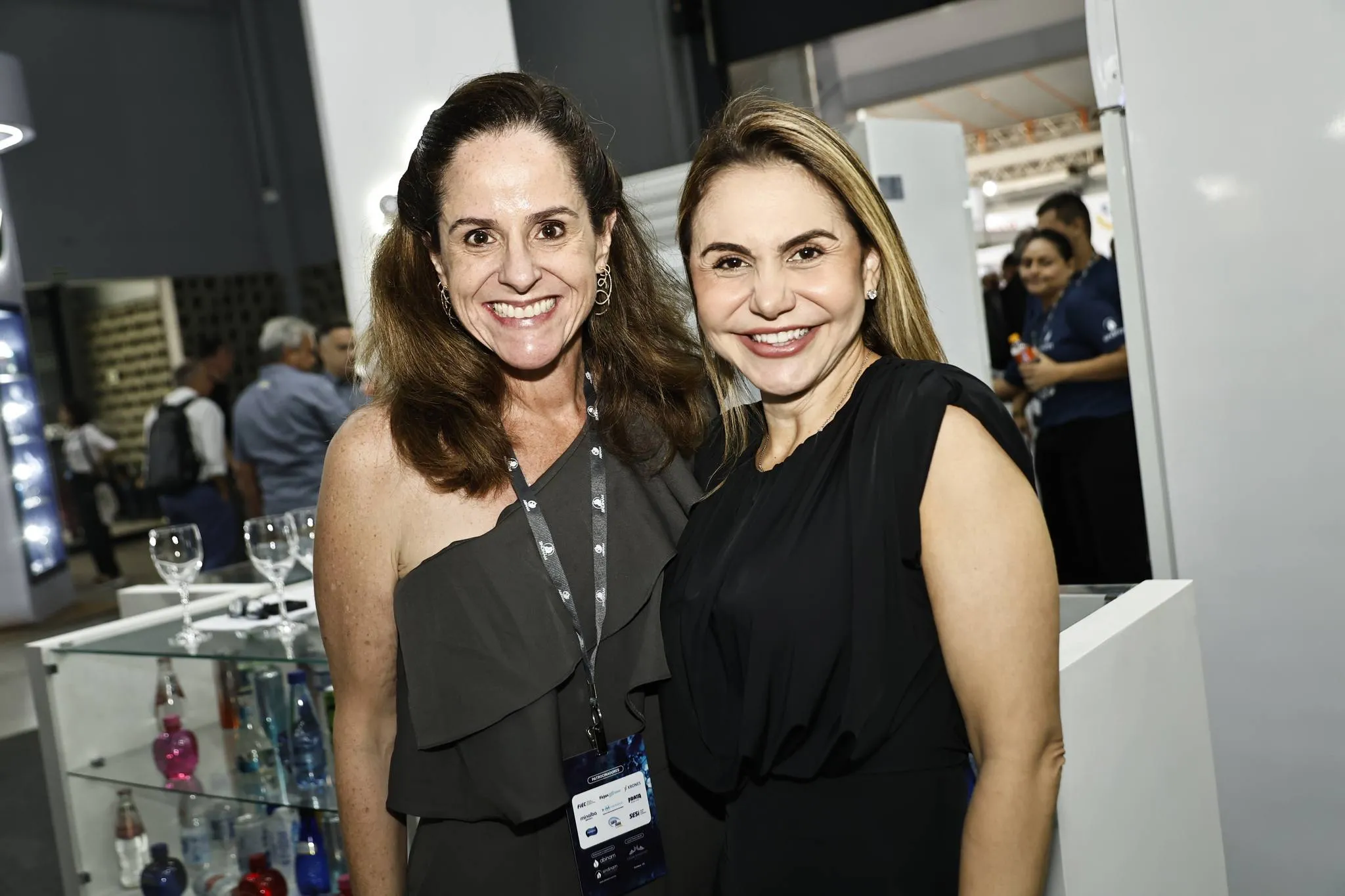 Christina Larroude e Adriana Queiroz