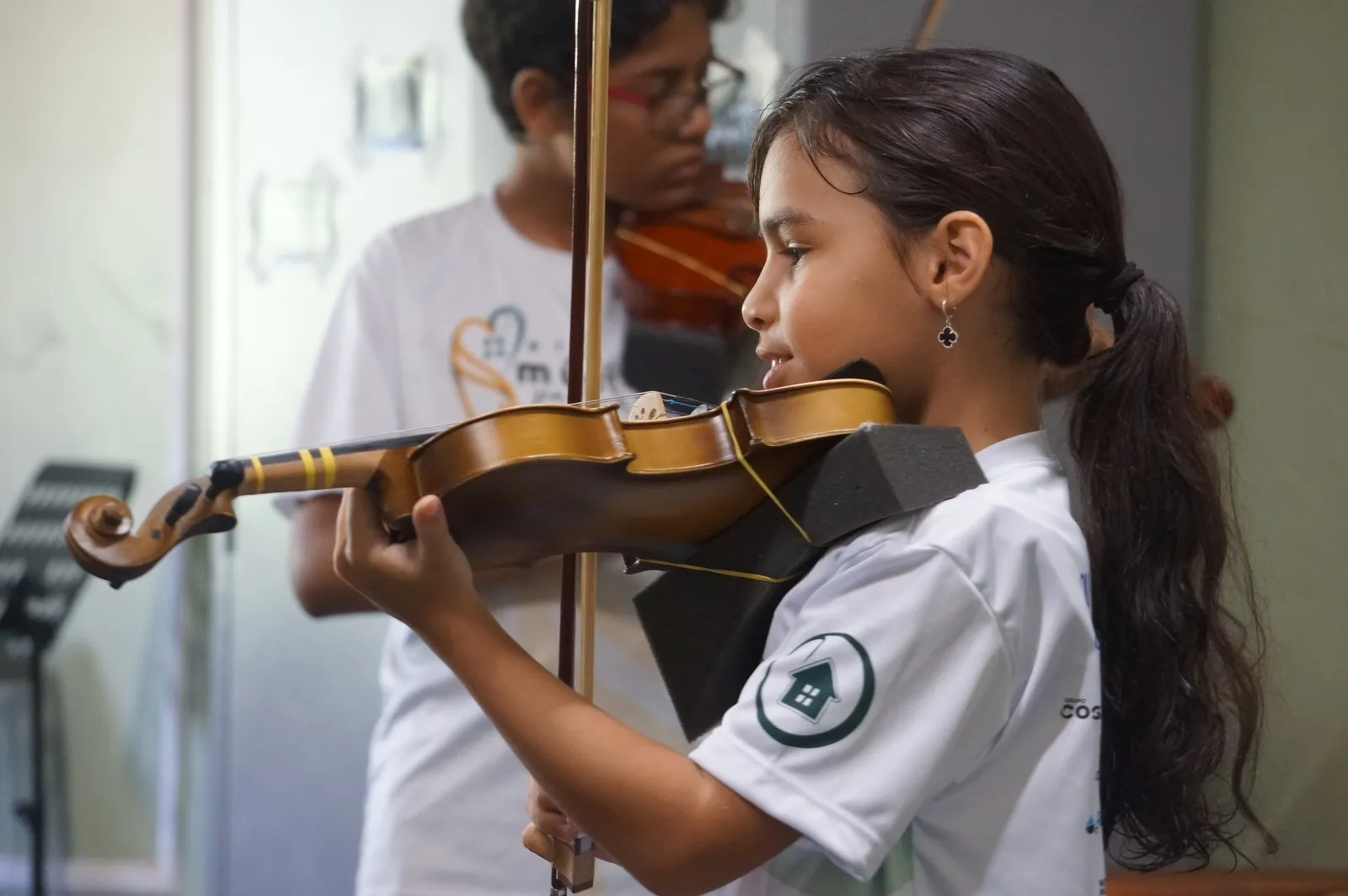 Acolhimento social, encantamento musical e formação são eixos da Casa de Vovó Dedé.